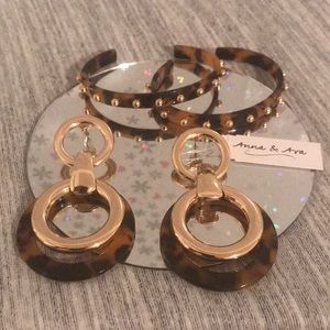 Anna & Ava set of earrings and bundles 💛🤎❤️🎁